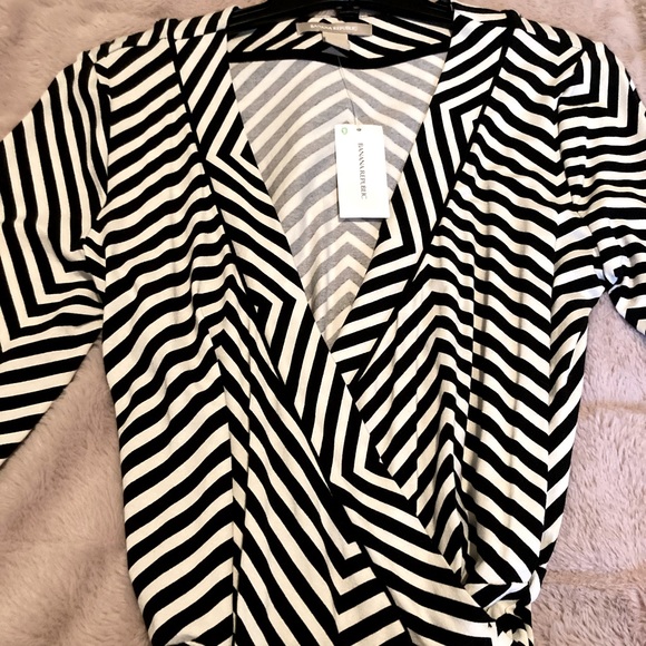 Banana Republic - Black & White Striped, Wrap Dress - Picture 2 of 4